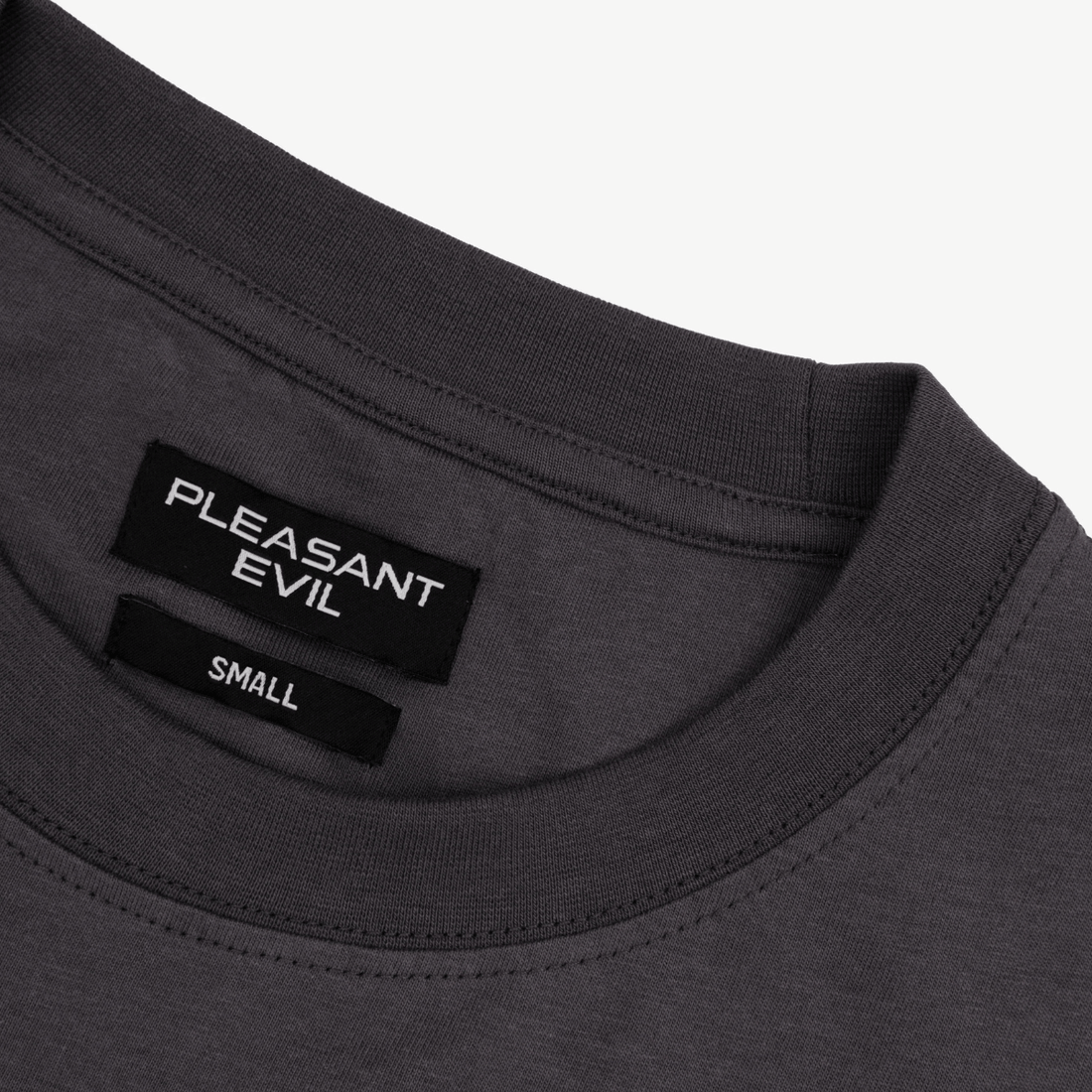 UNIVERSITY LOGO TEE ANTHRACITE