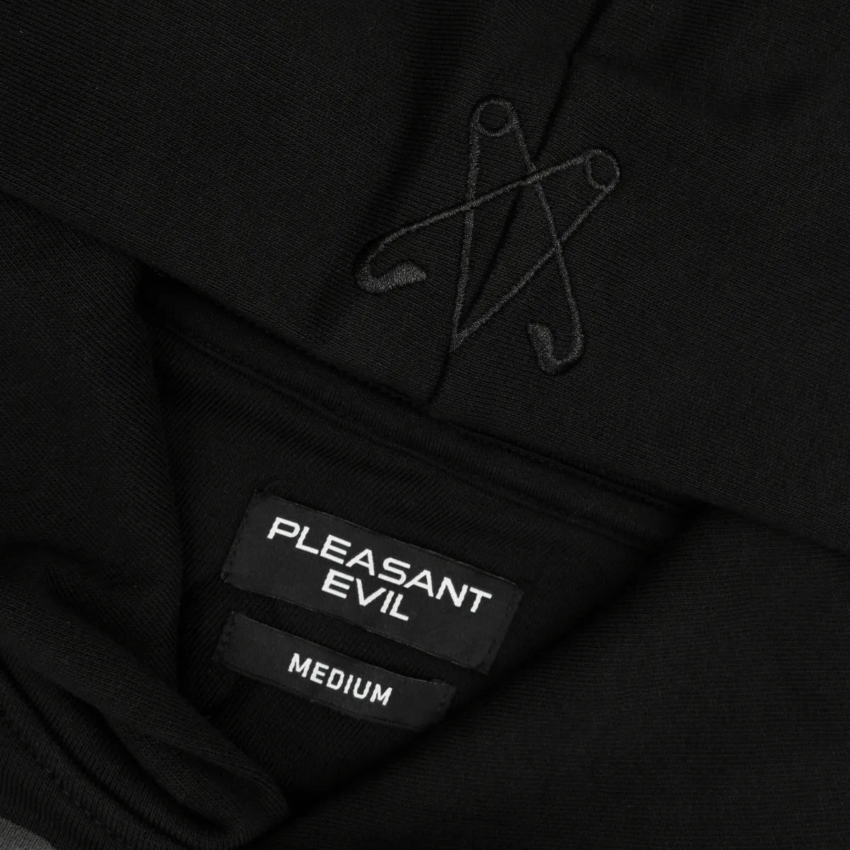 CROSS HOODIE BLACK