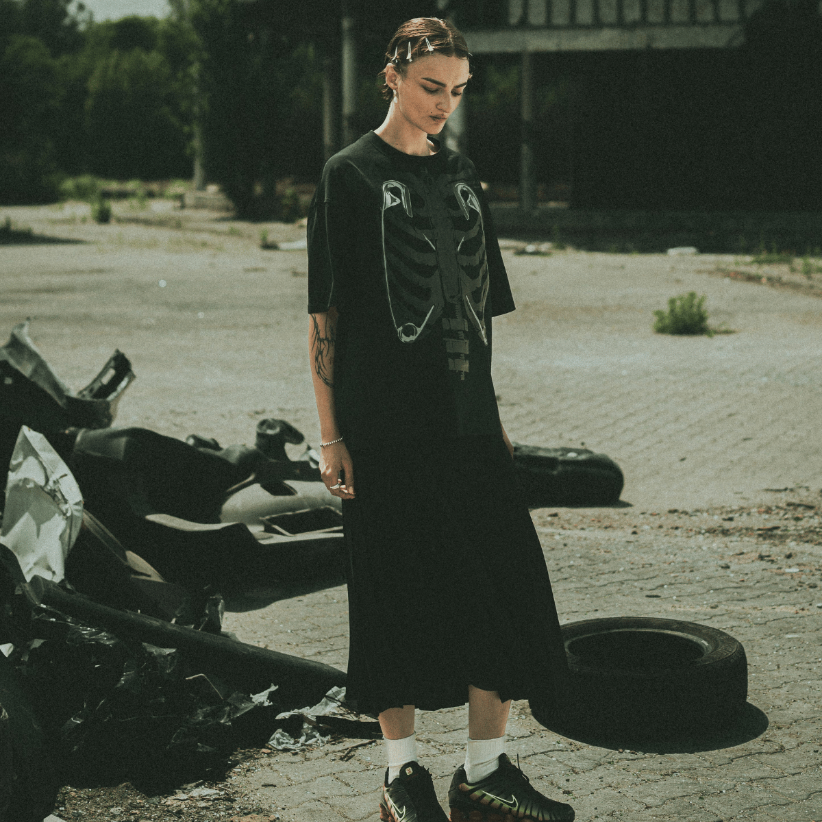 SKELETON TEE BLACK