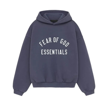 Fear of God Essentials Marine Fleece Hoodie w głębokim granacie z morskim podtonem, z białym logo.