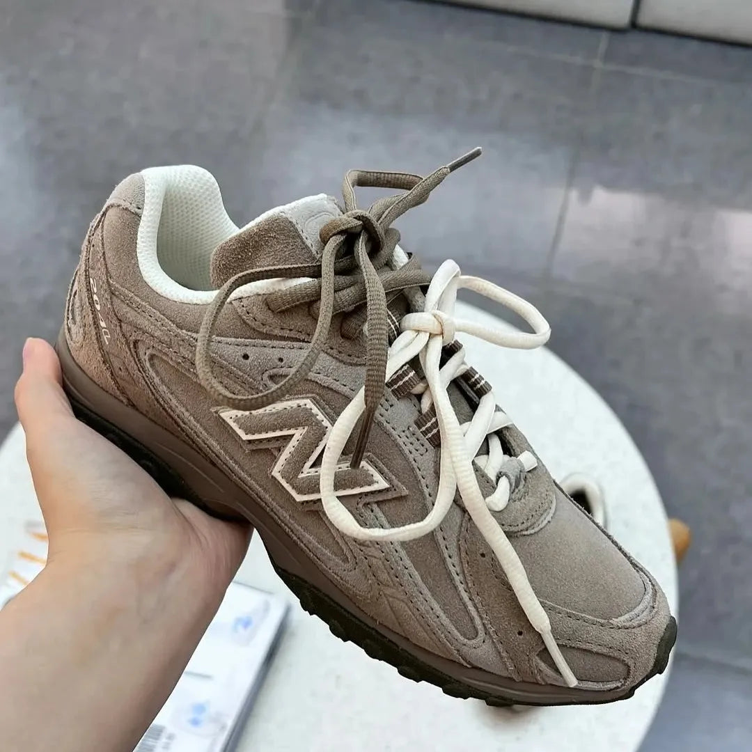 New Balance 204L Mushroom Arid Stone