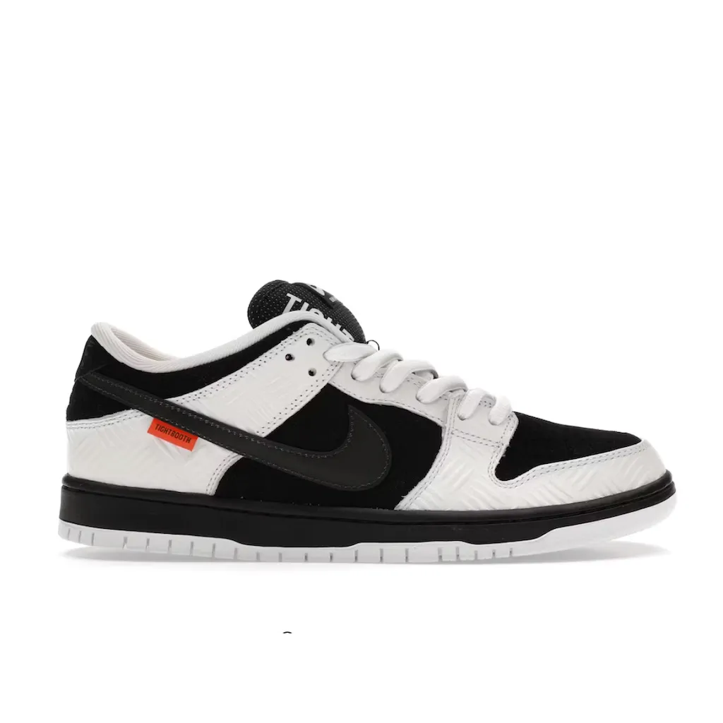 Nike SB Dunk Low TIGHTBOOTH