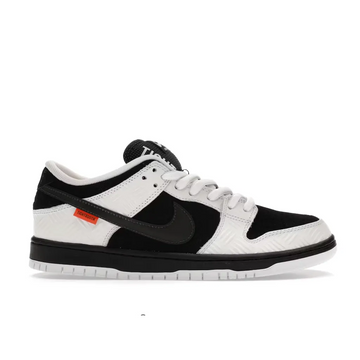 Nike SB Dunk Low TIGHTBOOTH