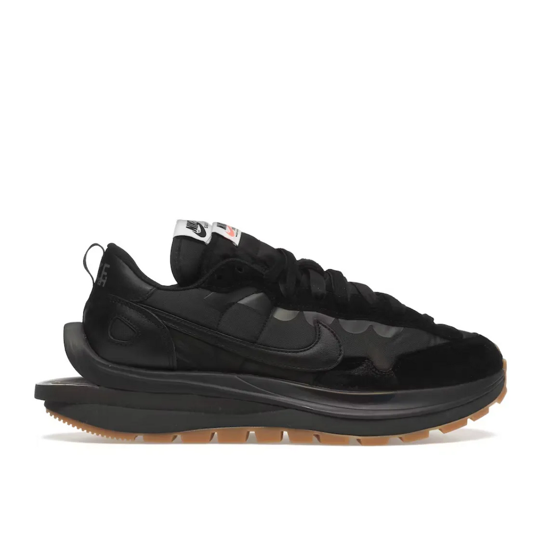 Nike Vaporwaffle sacai Black Gum