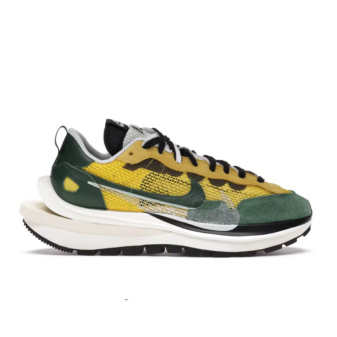 Nike Vaporwaffle sacai Tour Yellow Stadium Green