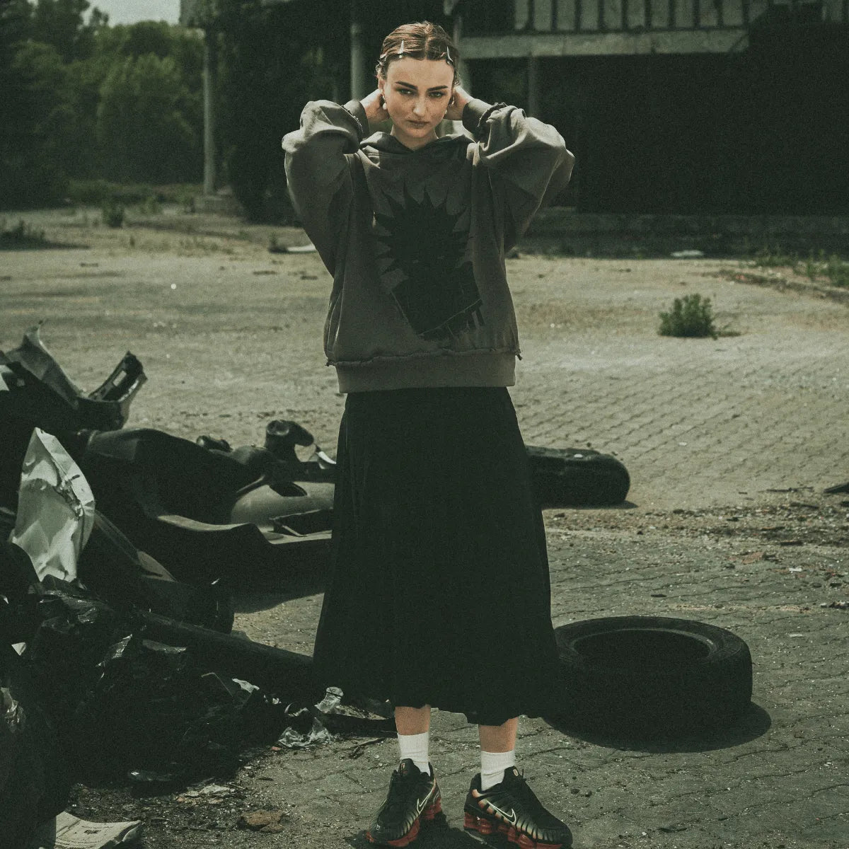 REBEL HOODIE ANTHRACITE