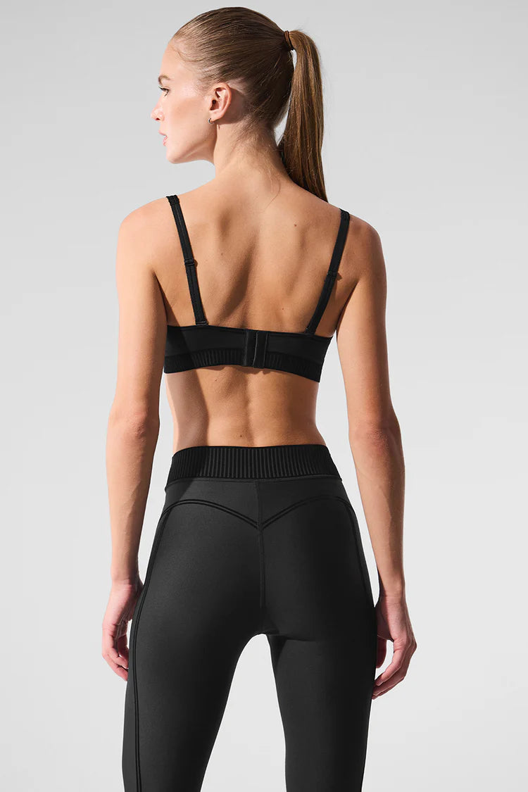 Airlift Line Up Set - Black (Top + Legginsy)