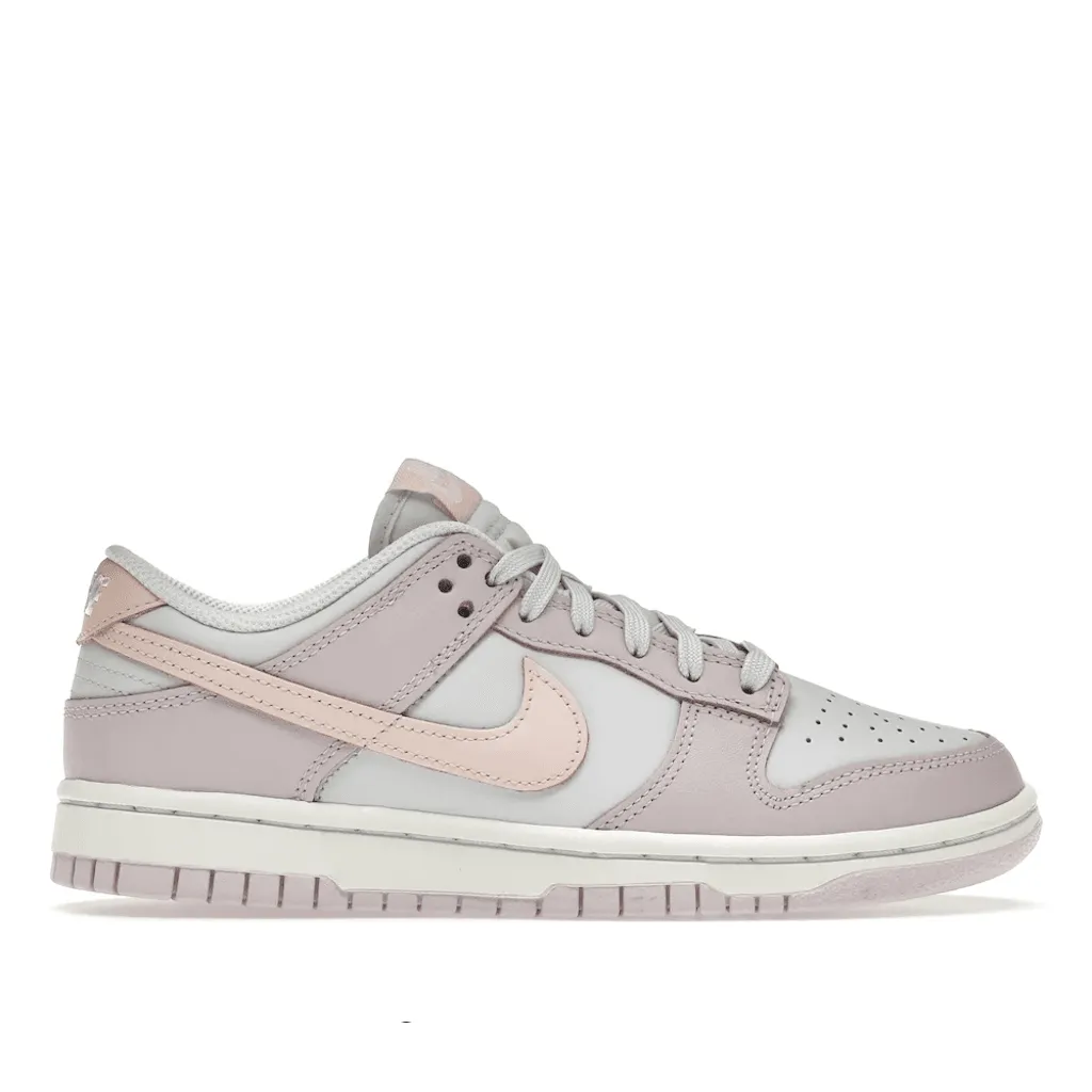 Dunk Low Easter 2022