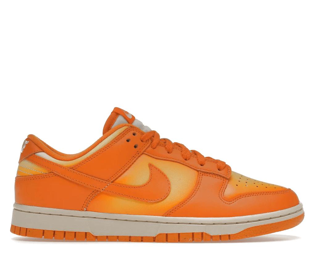 Dunk Low Magma Orange
