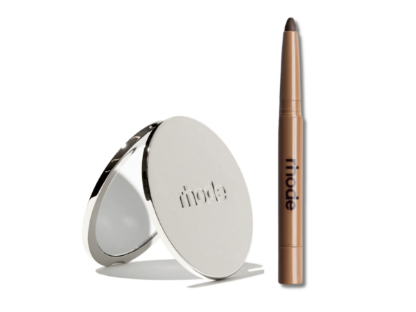 Beauty Duos: Mirror & Peptide Lip Shape