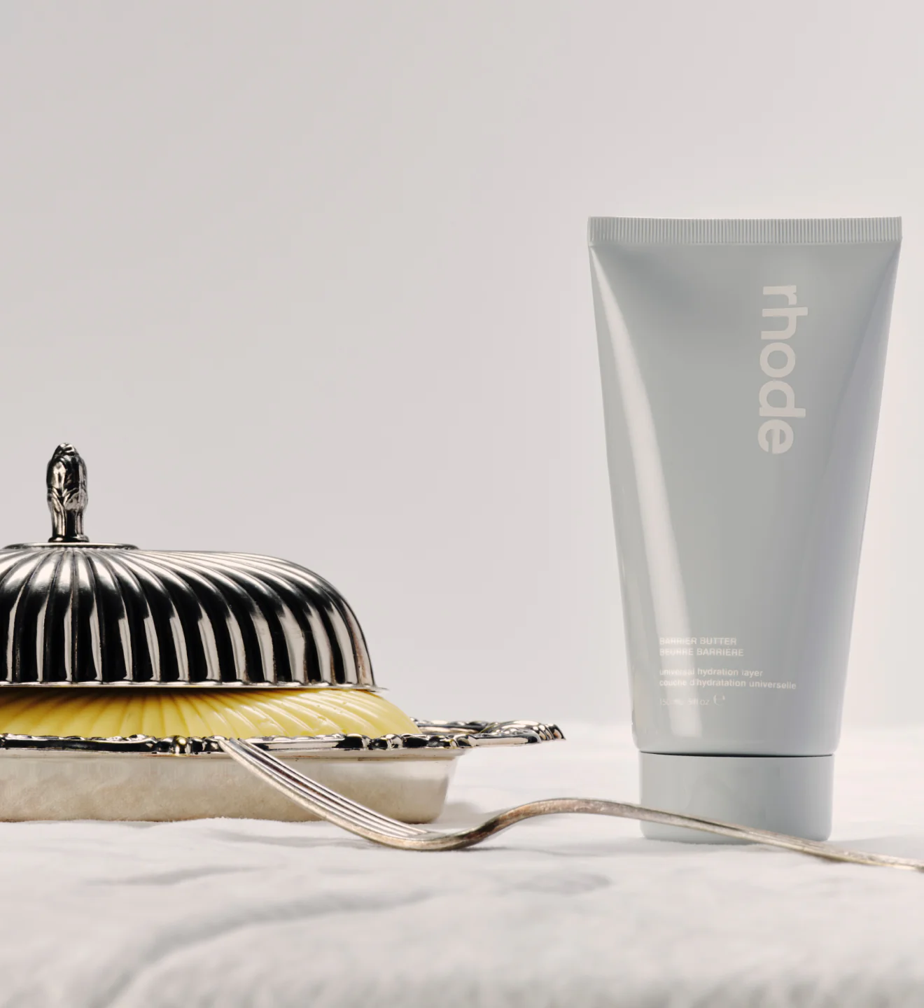 rhode barrier butter - Intensywnie Nawilżający Balsam do Twarzy - obrazek 4