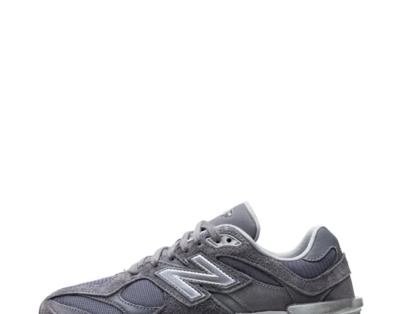 New Balance 9060 Magnet